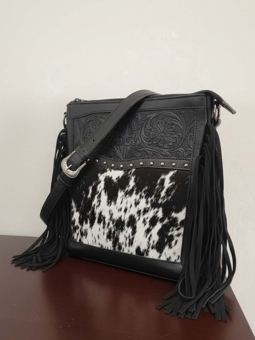 Montana West Black & White Cowhide Fringe Crossbody Bag - Picture 2 of 11